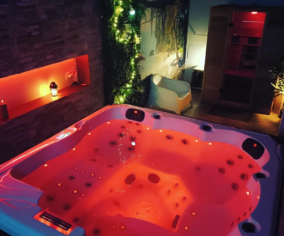 jacuzzi jacuzzi de O & Plaisirs